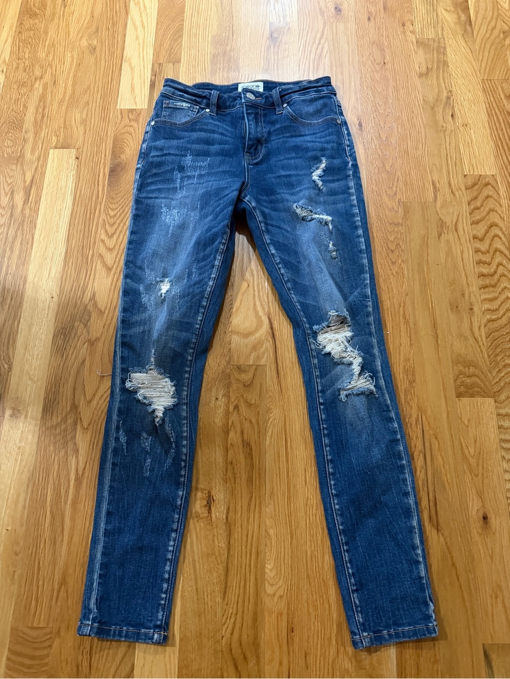 Women's Distressed Dark Blue Skinny Jeans